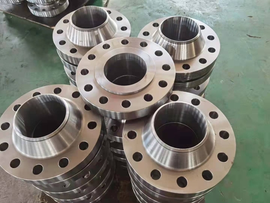 B16.5 जाली स्टील निकला हुआ किनारा A36 A106 F304 F304L F316 स्टेनलेस स्टील ब्लाइंड निकला हुआ किनारा