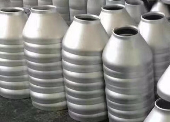 Sch40 Sch80 Xh Xxh Sch160 कार्बन स्टील जाली पाइप फिटिंग तेल और गैस कनेक्टर के लिए