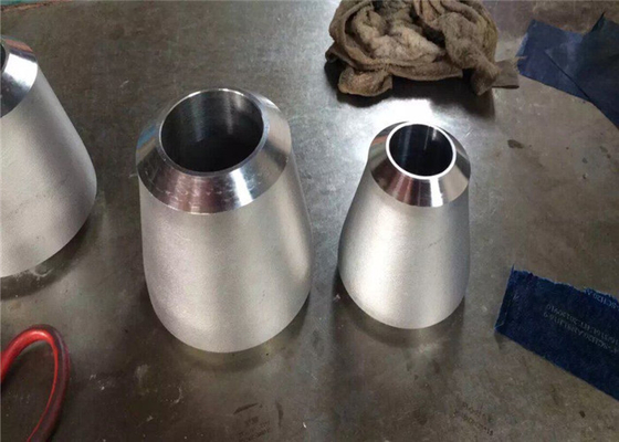 SUS304 स्टेनलेस स्टील रेड्यूसर निर्बाध Sch160 केंद्रित और विलक्षण रेड्यूसर
